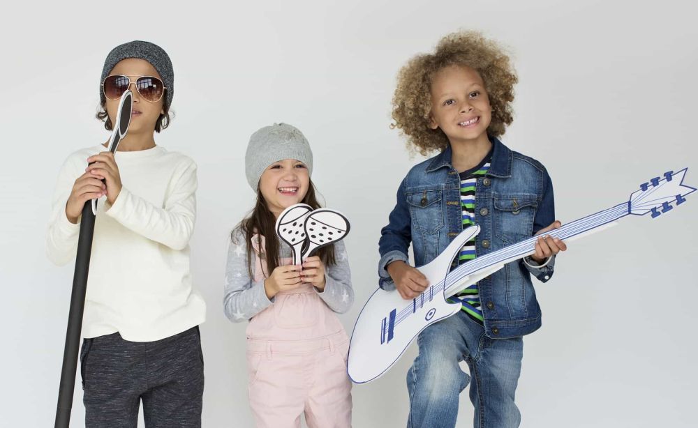 The Benefits of Using Songs and Music for Warm-Up Activities | ITTT | TEFL Blog 