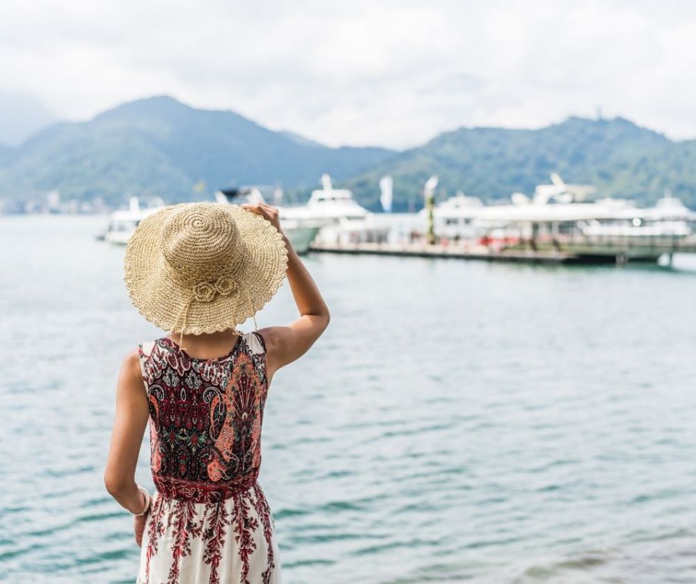 How can Teaching and Traveling be Blended? | ITTT | TEFL Blog