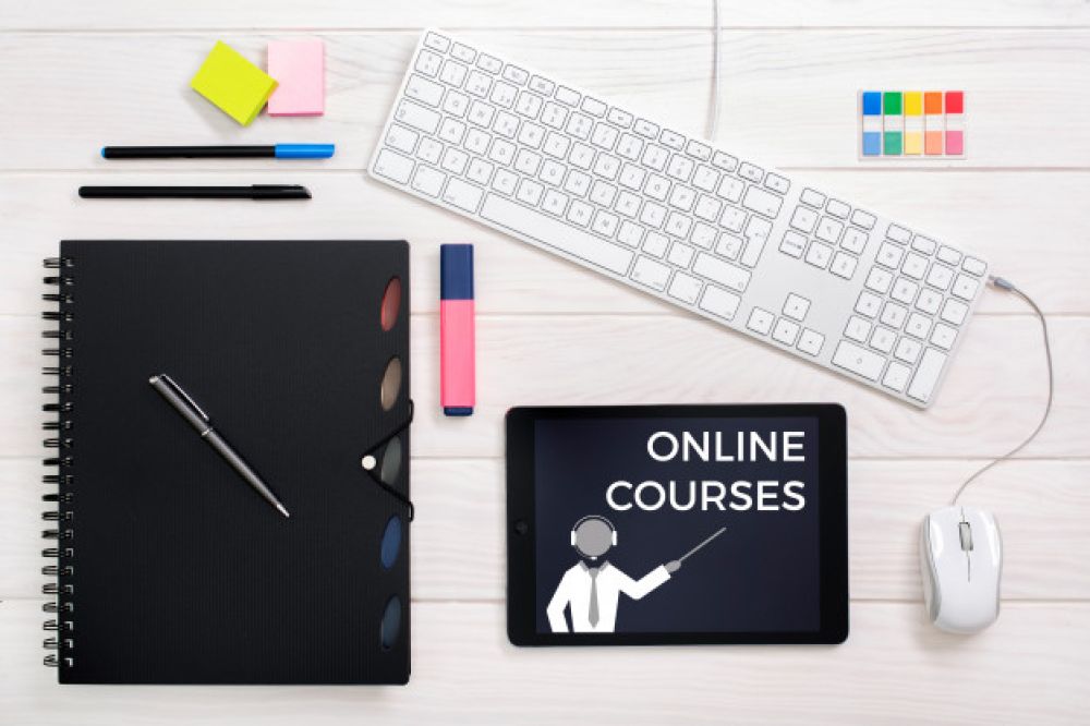Top Tips for Teaching English to Younger Students Online | ITTT | TEFL Blog