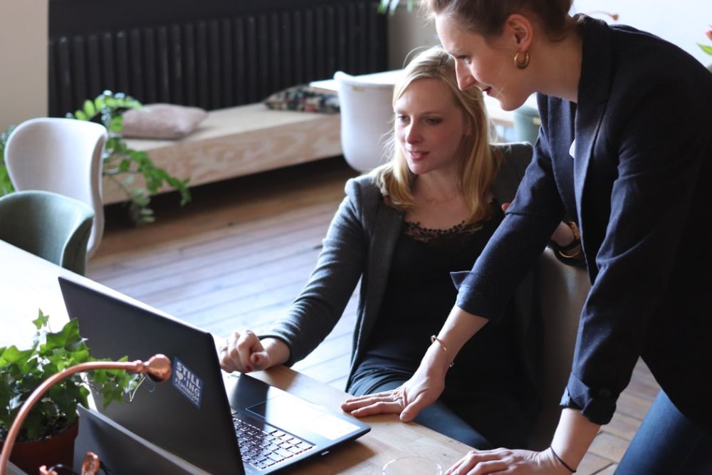 Business English, Understanding the Importance of Teaching Both Illocutionary and Perlocutionary Utterances | ITTT | TEFL Blog