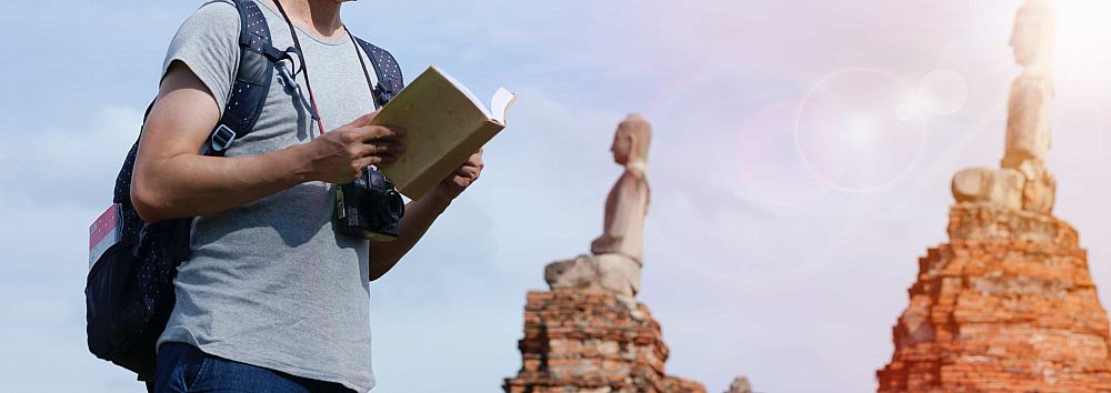 5 Reasons Why Teaching Abroad is Better Than Studying Abroad | ITTT | TEFL Blog