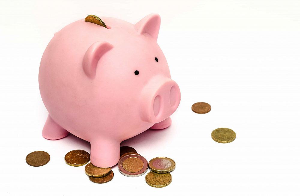 How to Save Money While Teaching English Abroad? | ITTT | TEFL Blog