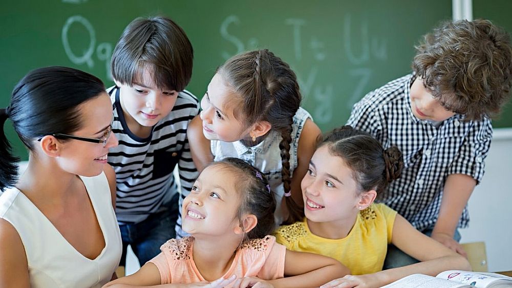 Why Teaching in Groups Furthers Learning | ITTT | TEFL Blog