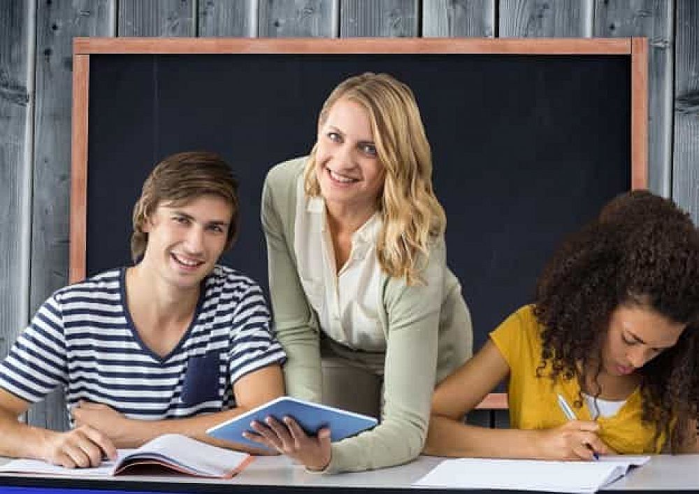3 Reasons Why a Teacher is Important for Students | ITTT | TEFL Blog