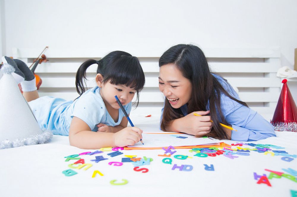 The Role of Mothers and Fathers in Children’s Learning Process | ITTT | TEFL Blog