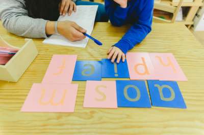 private lesson tutor explaining the sounds