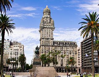 English language Montevideo