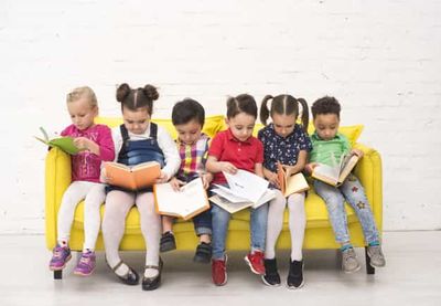 children reading books