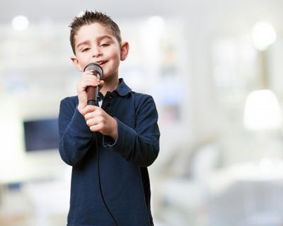 kid singing