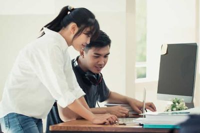 students using computer