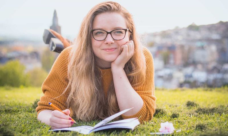 Why Complete a TEFL Course - A TEFL Graduate Explains | ITTT | TEFL Blog