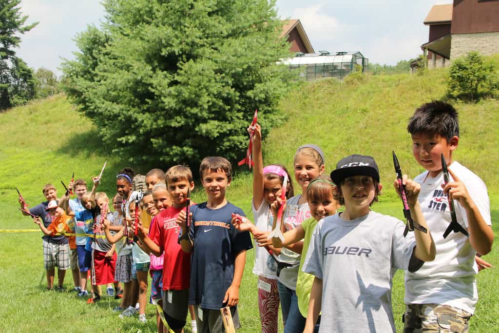 фф summer camp. подруги в летнем лагере. подруги в лагере. Bandit camp map. фф summer camp.